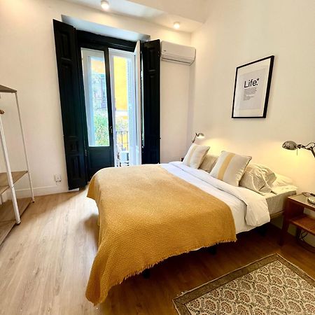 Urban Rooms Fuencarral Madrid Luaran gambar