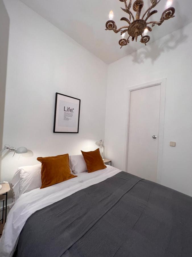 Urban Rooms Fuencarral Madrid Luaran gambar