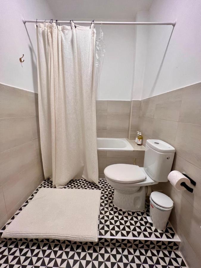 Urban Rooms Fuencarral Madrid Luaran gambar